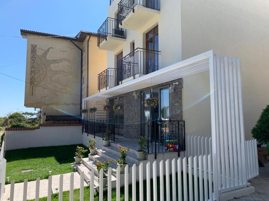 Neo Saturn Residence Exterior foto